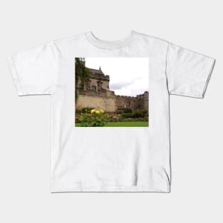 Stirling Castle With Yellow Roses Kids T-Shirt